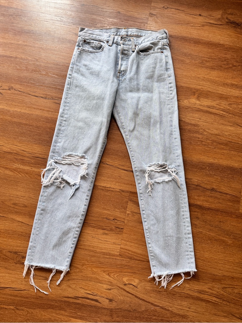 Levi's Light Blue Distressed Straight Leg Jeans Button Fly Size 27
